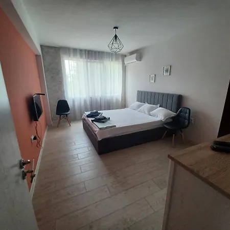 Apartament Provence Бургас